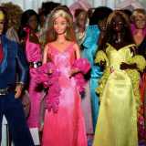 Alcune delle Barbie di Pietro